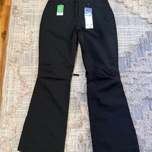 Women’s Roxy Snow Backyard Black Ski Snow Snowboard Sled Winter Pants NWT Size M